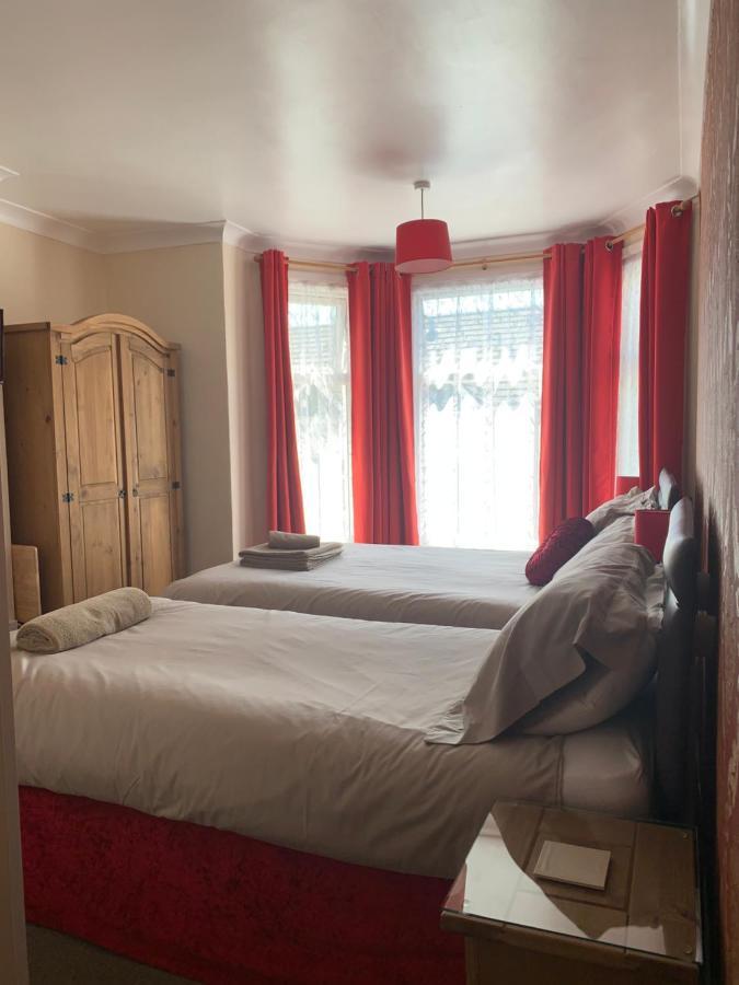 Twin Palms Guesthouse Great Yarmouth Eksteriør bilde