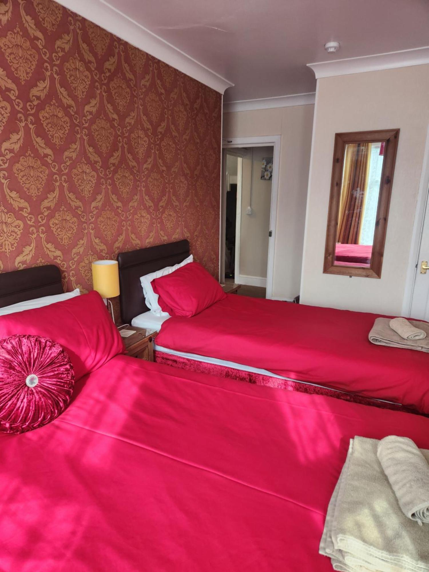 Twin Palms Guesthouse Great Yarmouth Eksteriør bilde