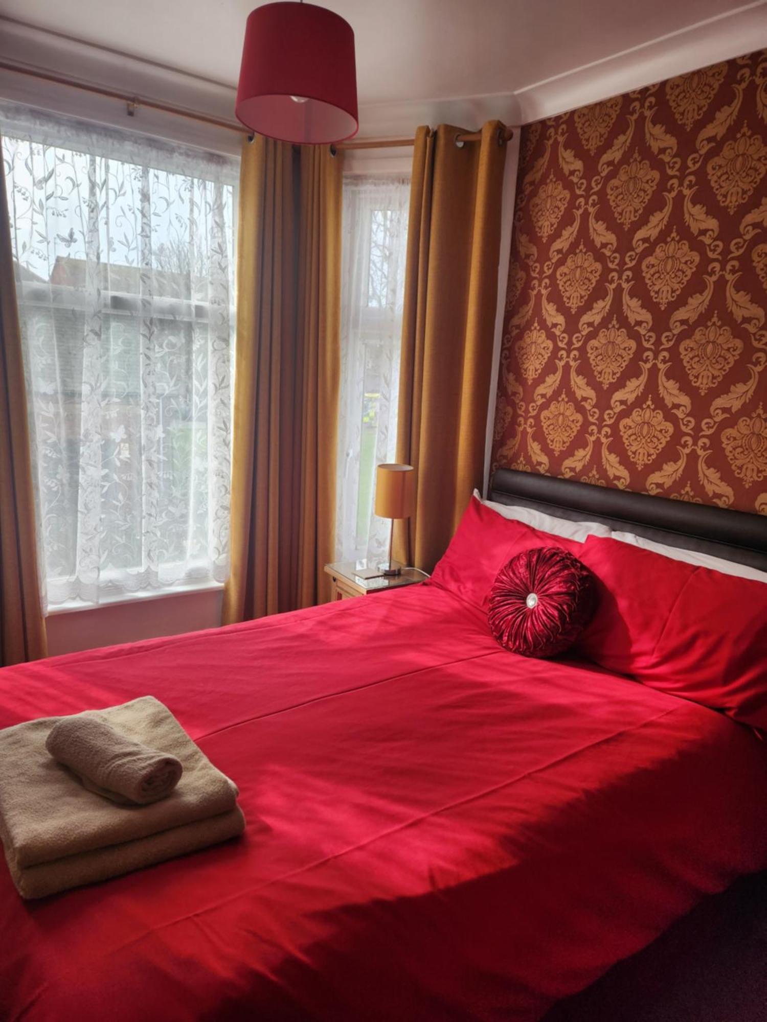 Twin Palms Guesthouse Great Yarmouth Eksteriør bilde
