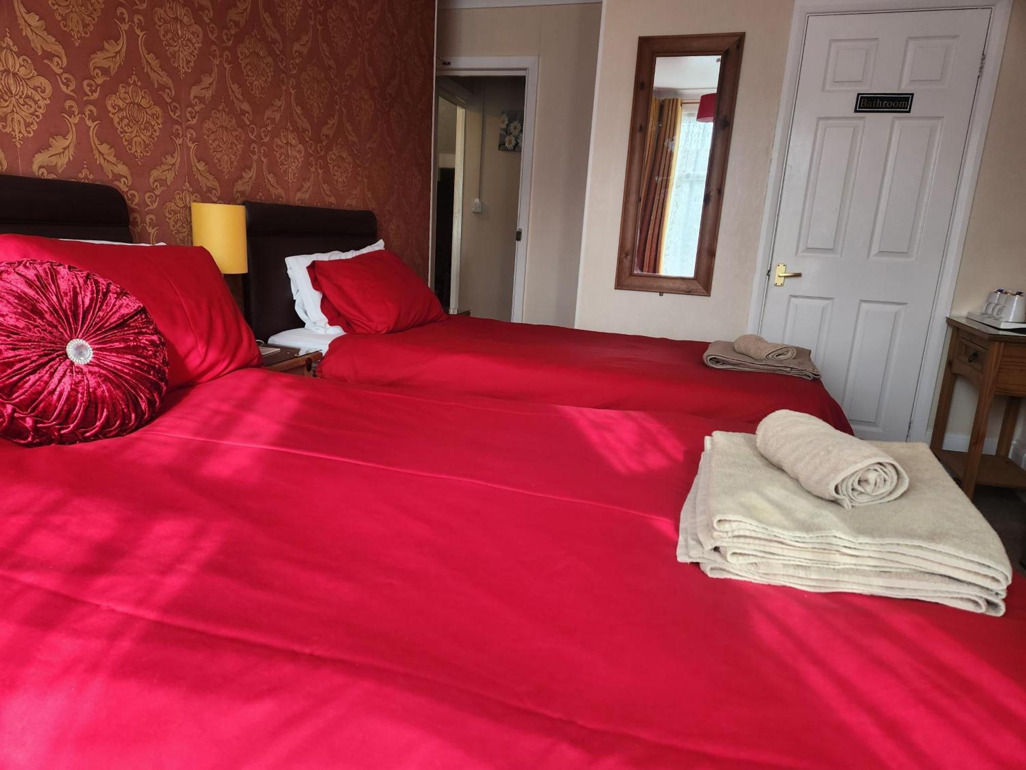 Twin Palms Guesthouse Great Yarmouth Eksteriør bilde
