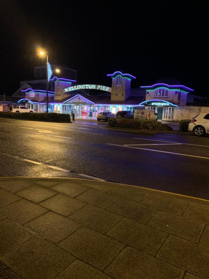 Twin Palms Guesthouse Great Yarmouth Eksteriør bilde